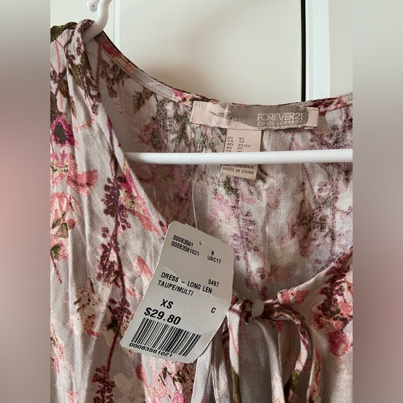 Brand New Forever 21 Dress - Picture 4 of 5